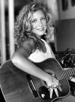 Kelly Mueller on Guitar